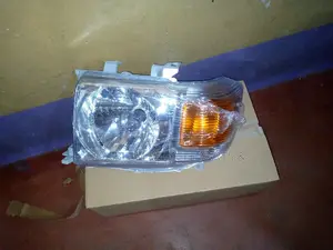 Headlamp Landcruiser FJ79