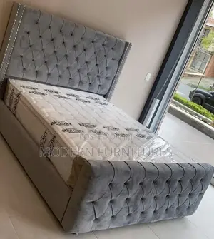 5/6 Bed/ Tufted Bed