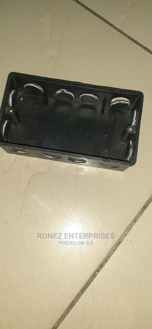 Twin Boxes - main view