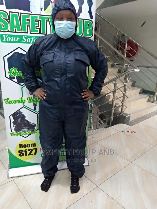 Spray Suits With Elastic and Zip