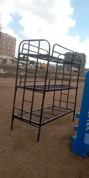 Triple Beds