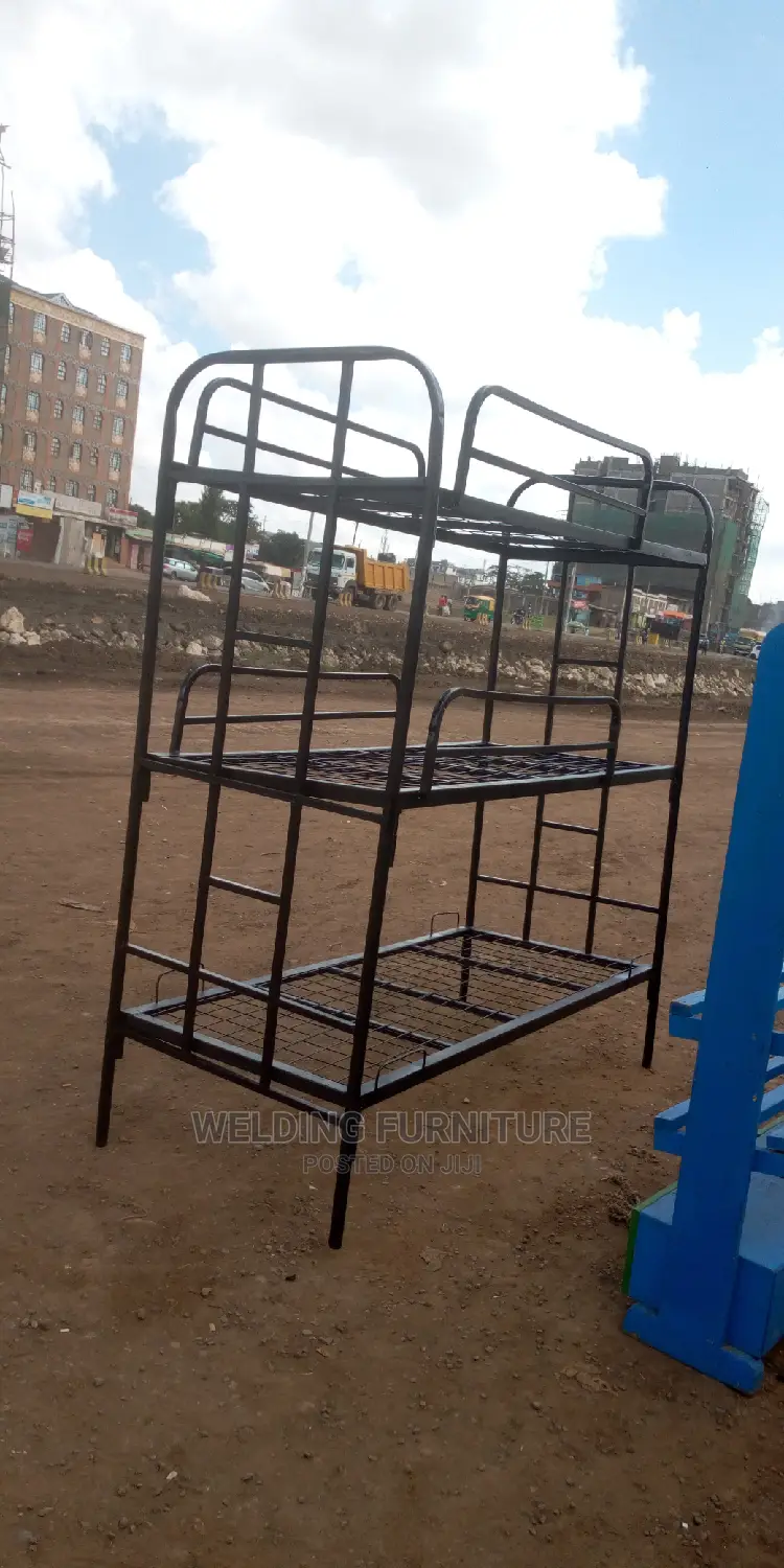 Triple Beds