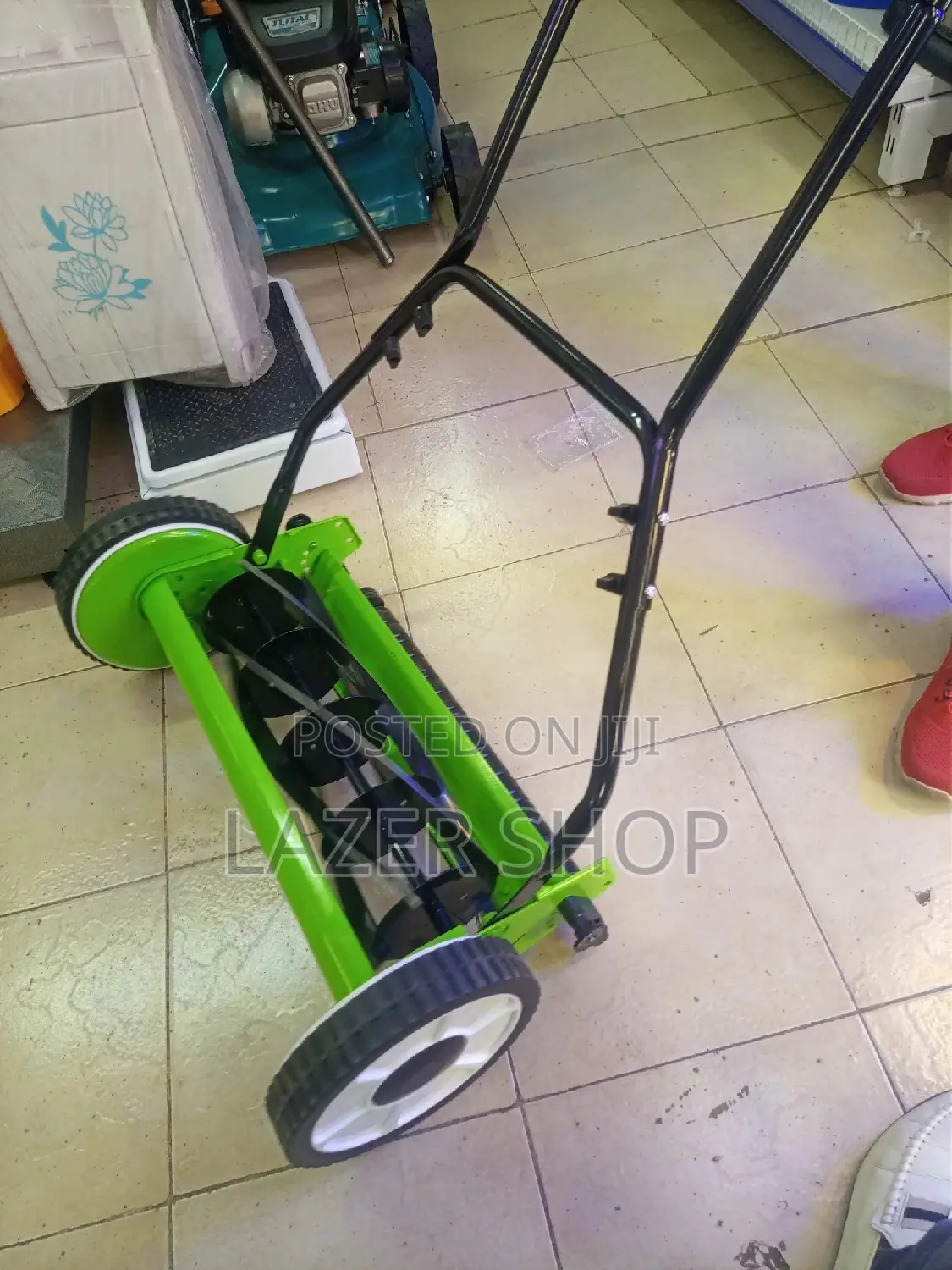 Manual Lawn Mower