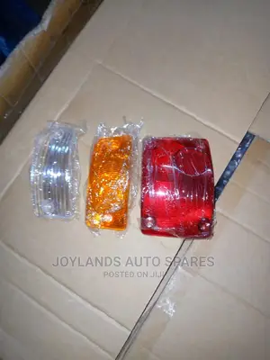 Tail Lens Datsun 1200