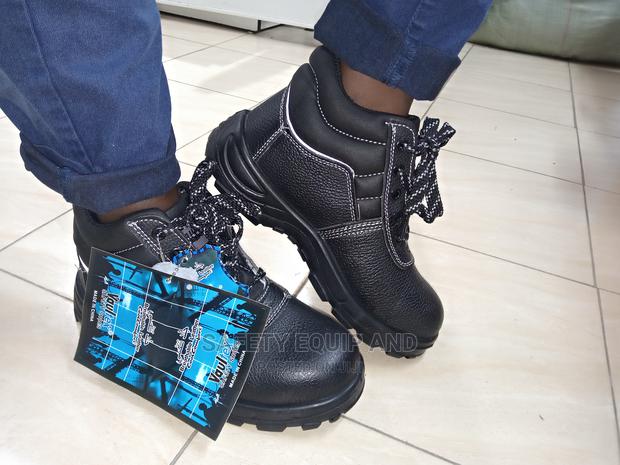 Water Repellent Safety Boots