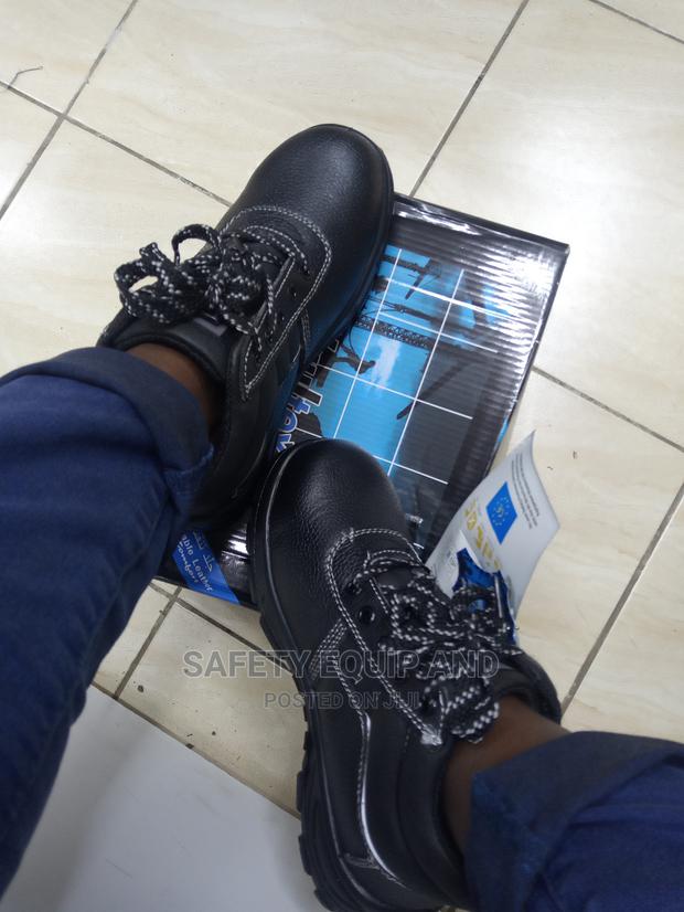 Oil Resistant Safety Boots