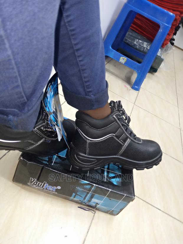 Quality Water Resistant Safety Boots-Vaultex