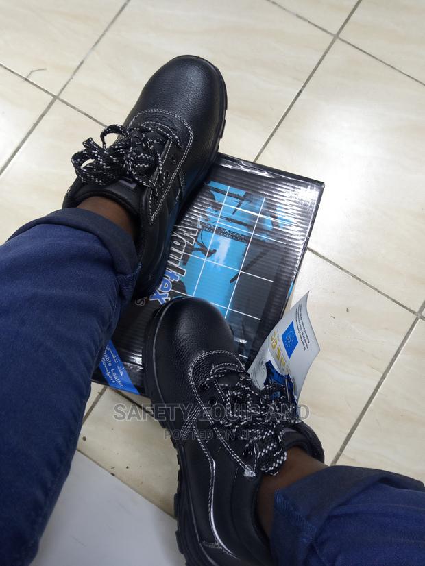 Safety Boots in Stock-Restocked-Pure Breathable Genuine Leat