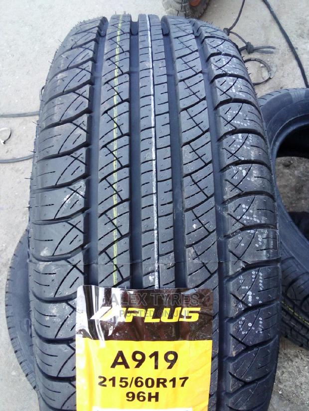 215/60r17 Aplus Tyres Made in China