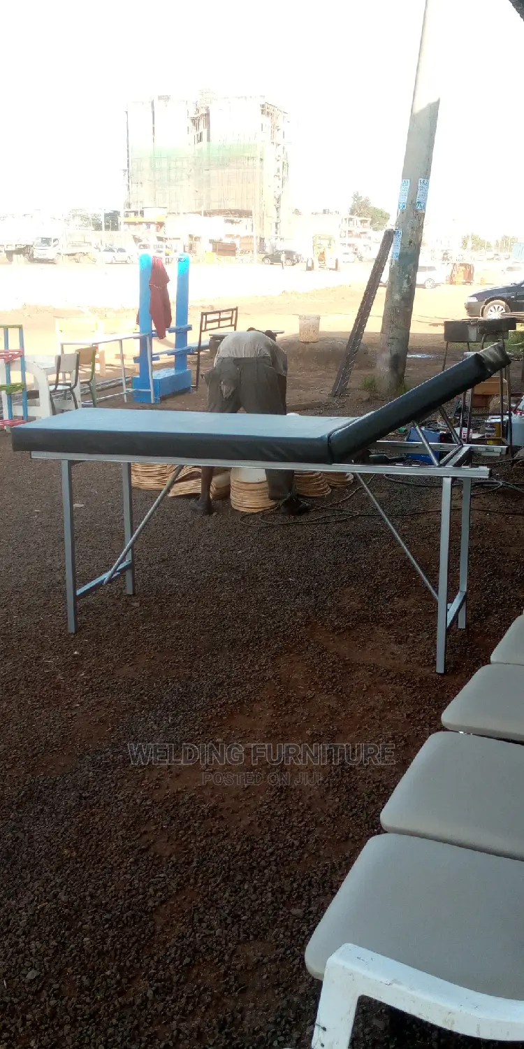 Examination Couch/ Hospital Bed