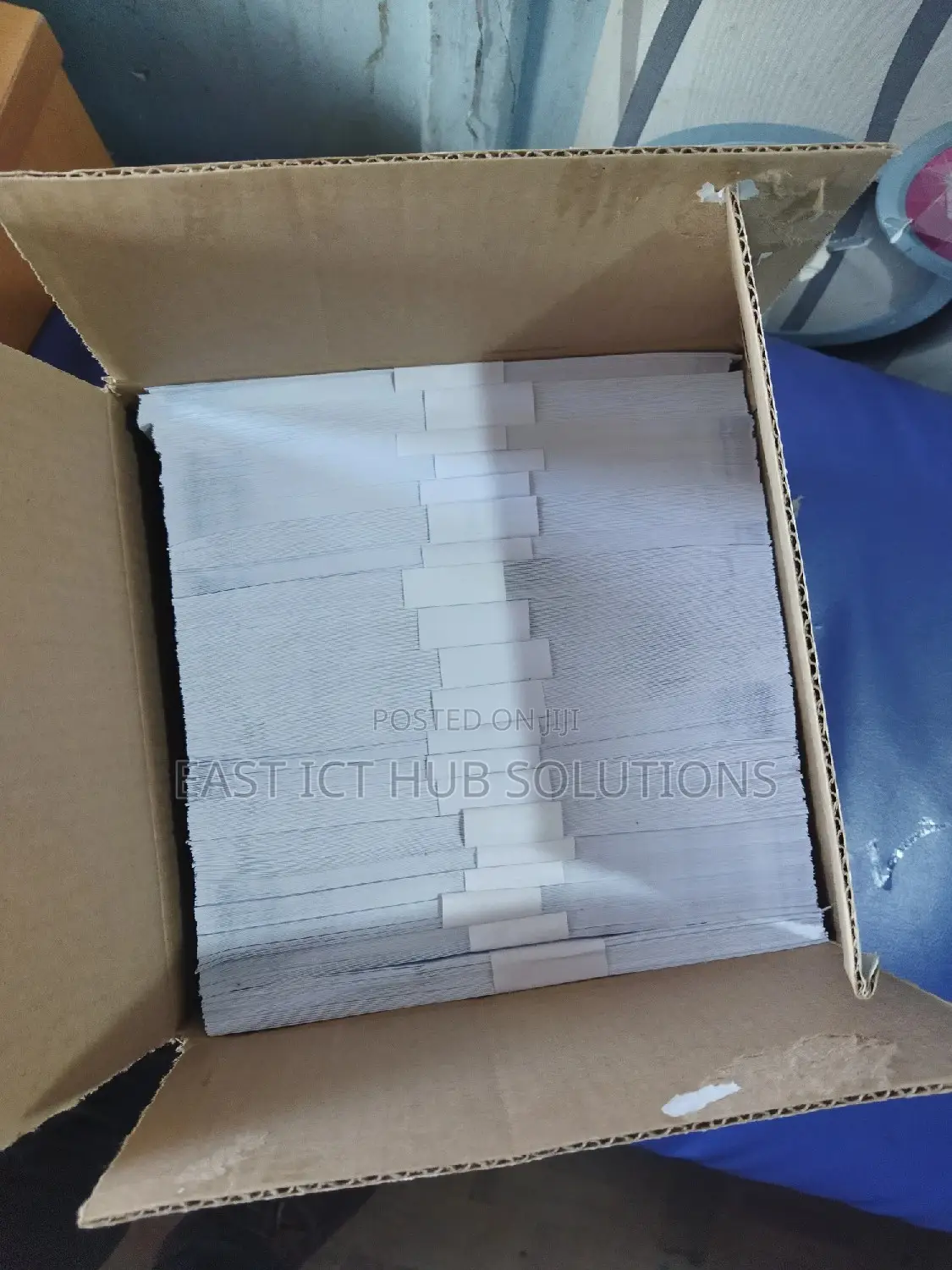 DL White Envelopes With Sticky Glue