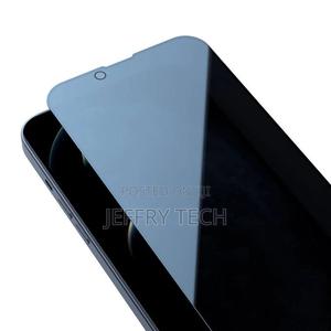 Privacy Tempered Glass for Apple iPhone 13 Pro Max - thumbnail 2