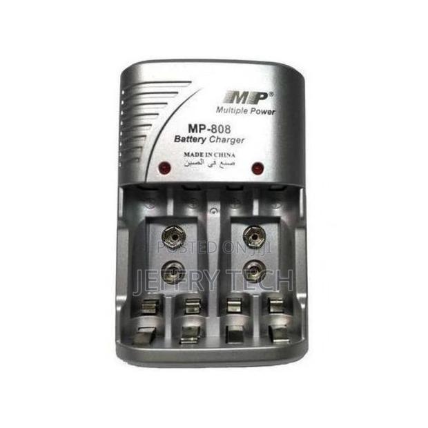 M P Battery Charger - AC100-240V - 9V