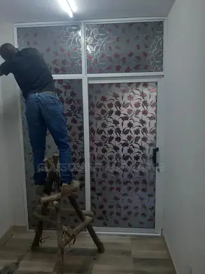 Red Lily Glass Completes an Aluminium Door