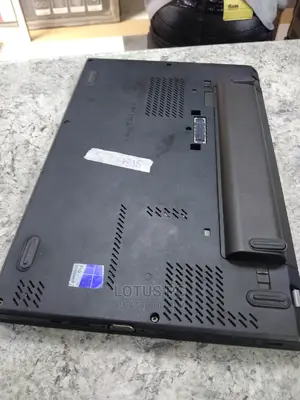 Laptop Lenovo ThinkPad X240 4GB Intel Core I5 HDD 500GB