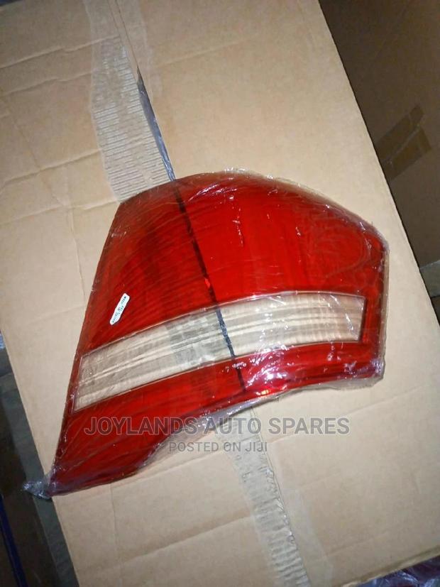 Tail Lens Axio 2008