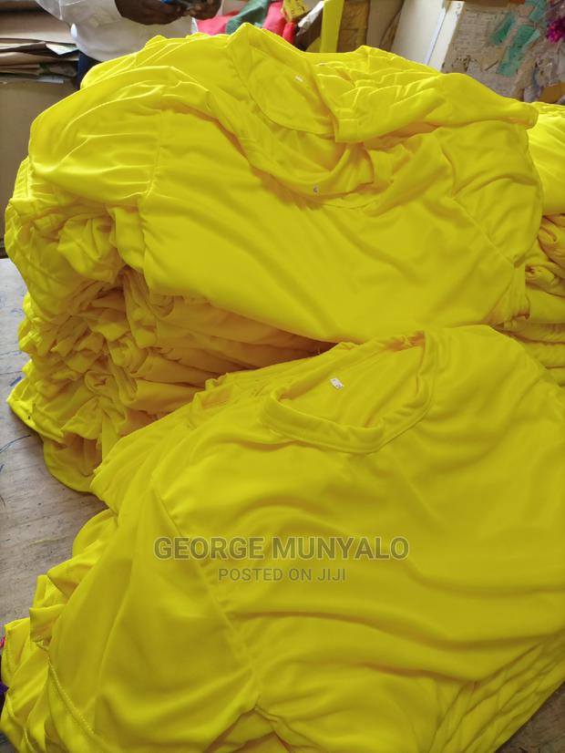 Plain Campaign Yellowt-Shirts - main view
