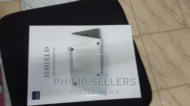 Wiwu Ishield Ultra Thin Hard Shell Case for Macbook - thumbnail 3