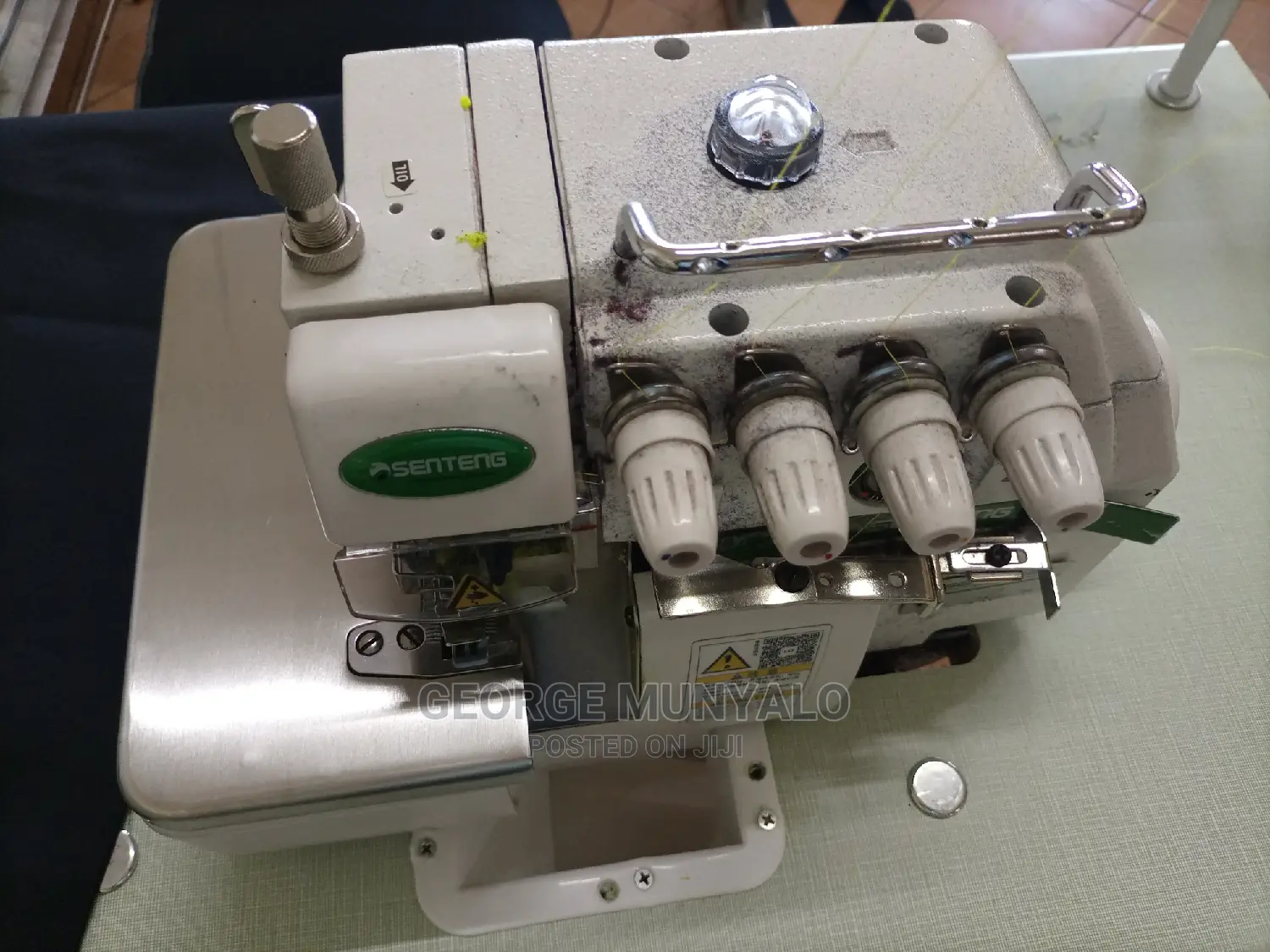 Direct Drive Overlock Sewing Machine