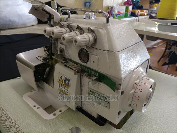 Direct Drive Overlock Sewing Machine - thumbnail 3