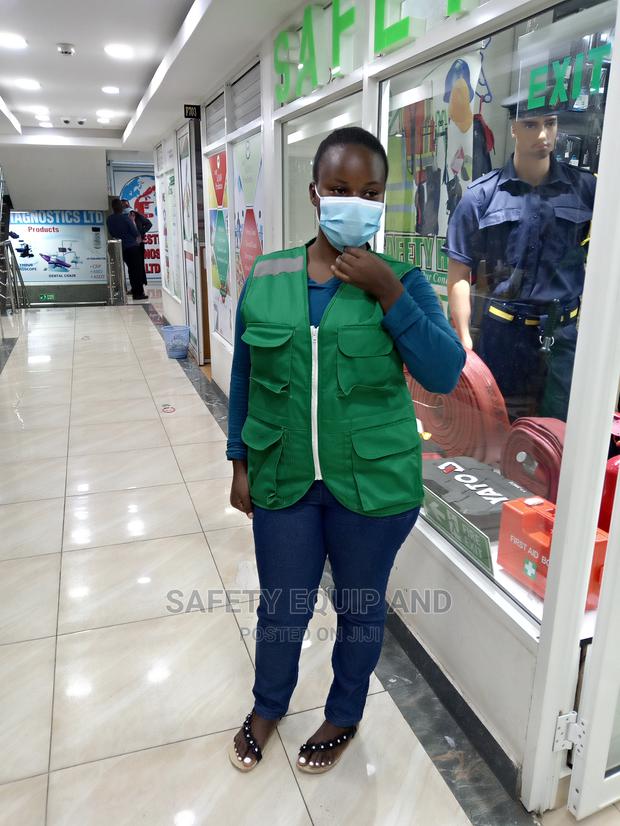 Pocketed Safety Reflector - main view