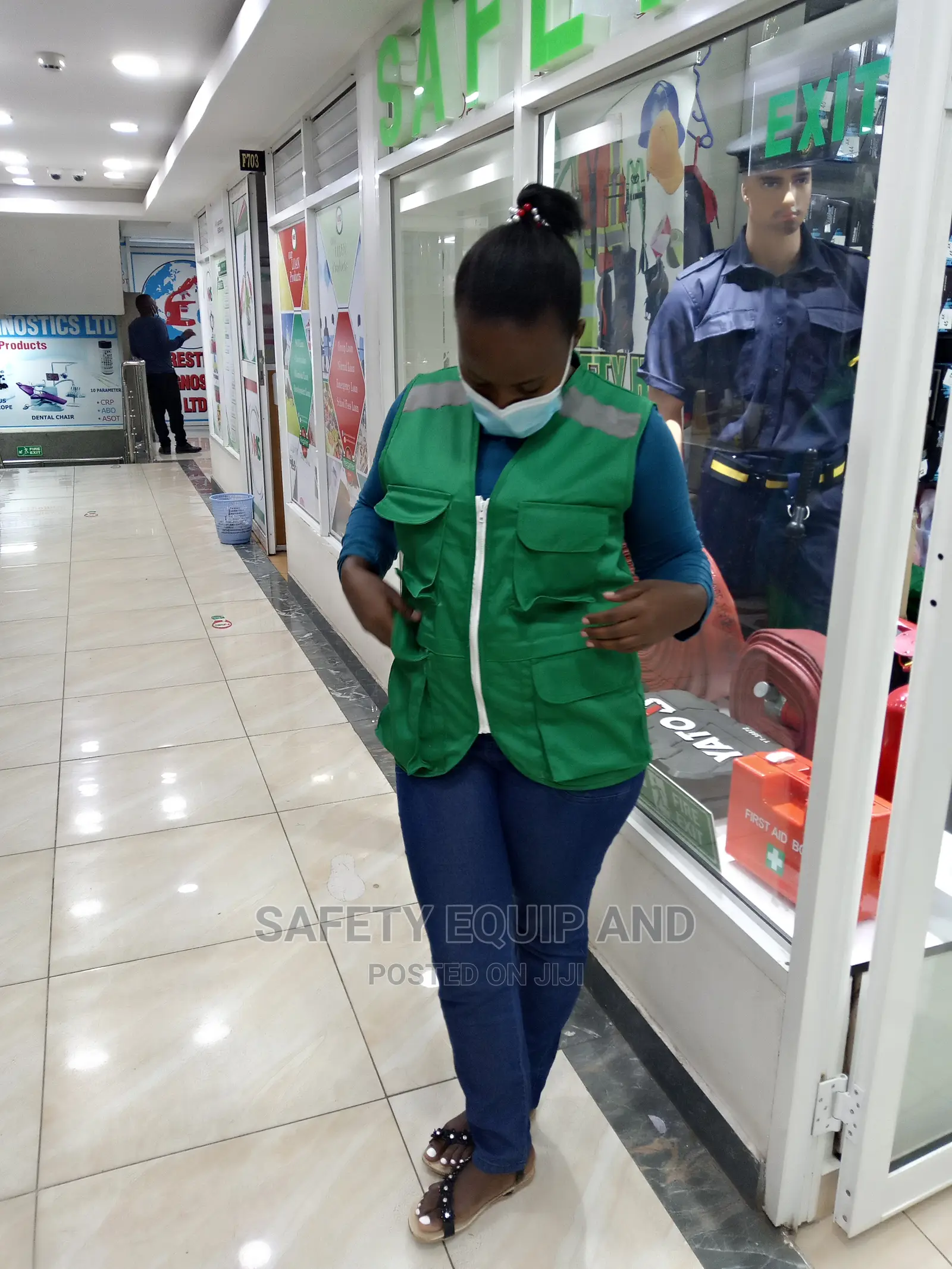 Supervisor Green Vests