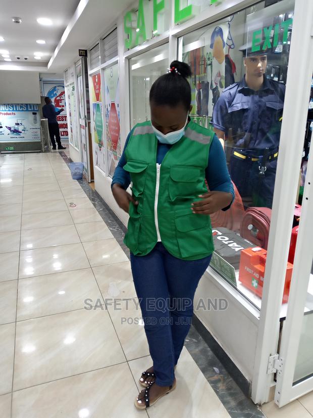 Supervisor Green Vests - main view