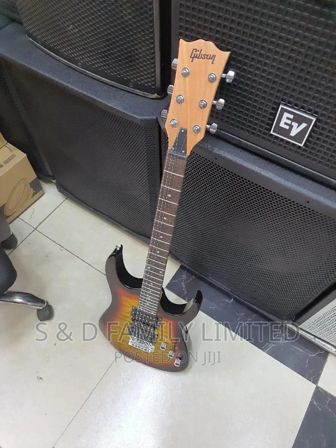 Gibson Solo Guitar
