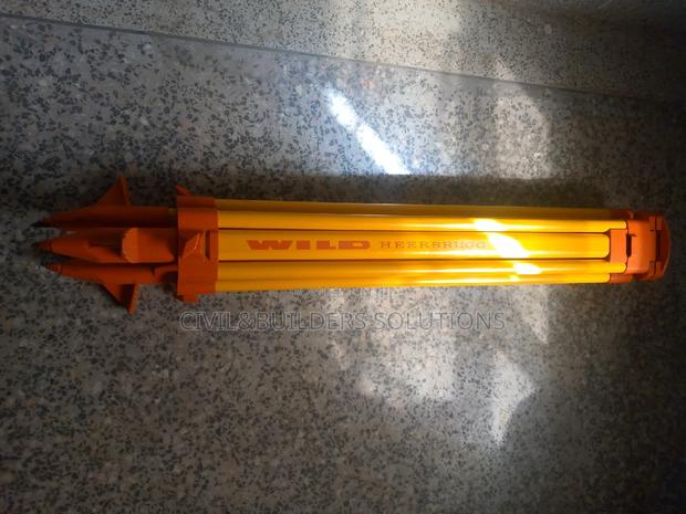 Wooden Tripod For Theodolite/Dumpy Level - thumbnail 3