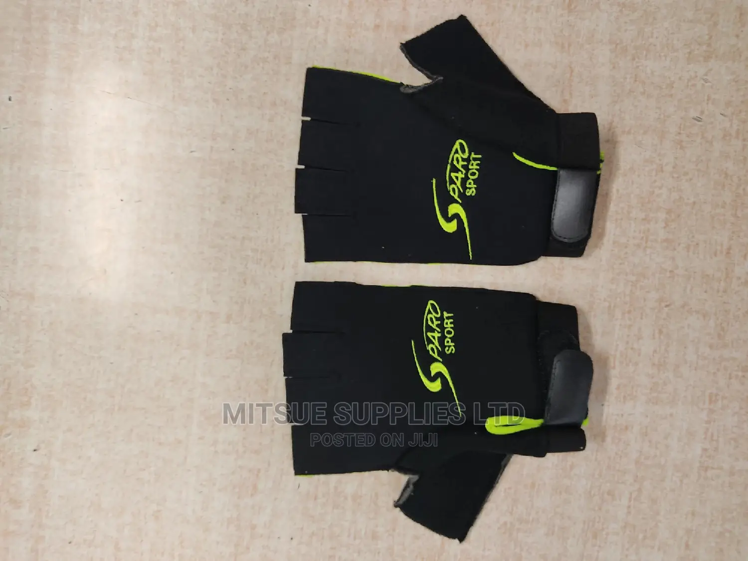 A Pair of Cycling Gloves- Green Black