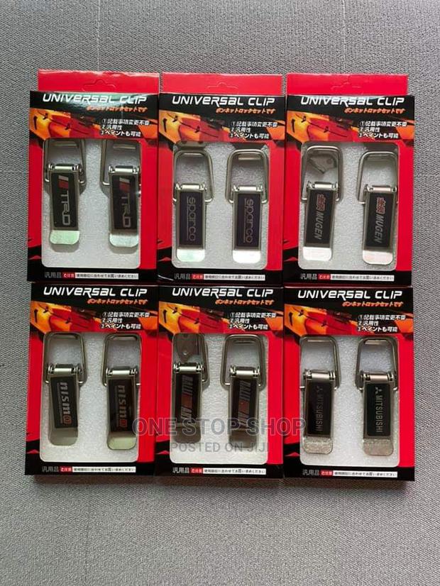Type R Universal Quick Release Bunper Clips