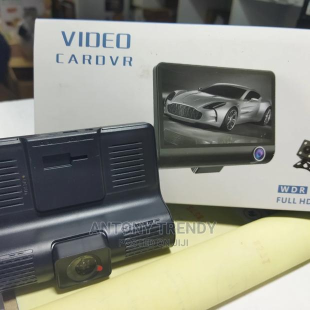 Dash Camera With Three Cameras