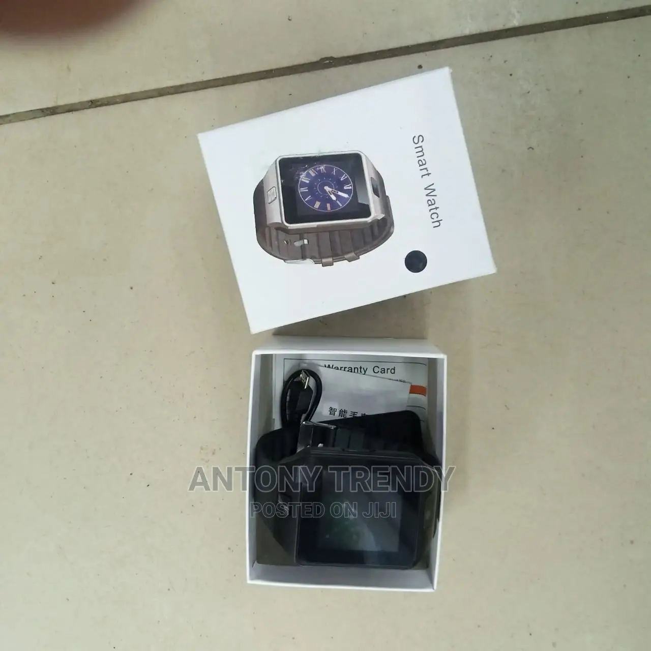 Dz09 Smart Watch.With Sim And Mem Slot Use It As A Phone