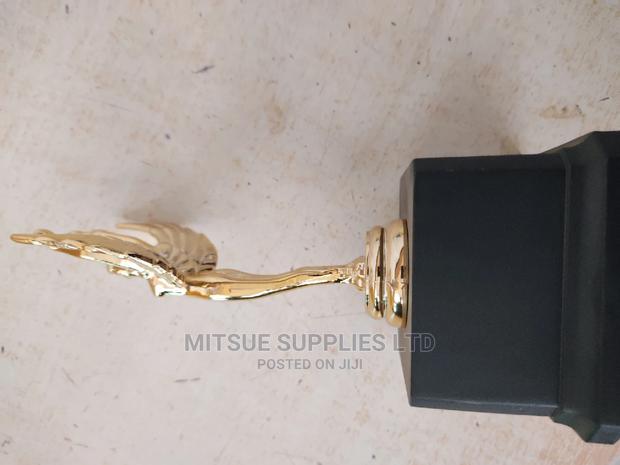 Art Craft Competition Trophy- 7.9" - thumbnail 3