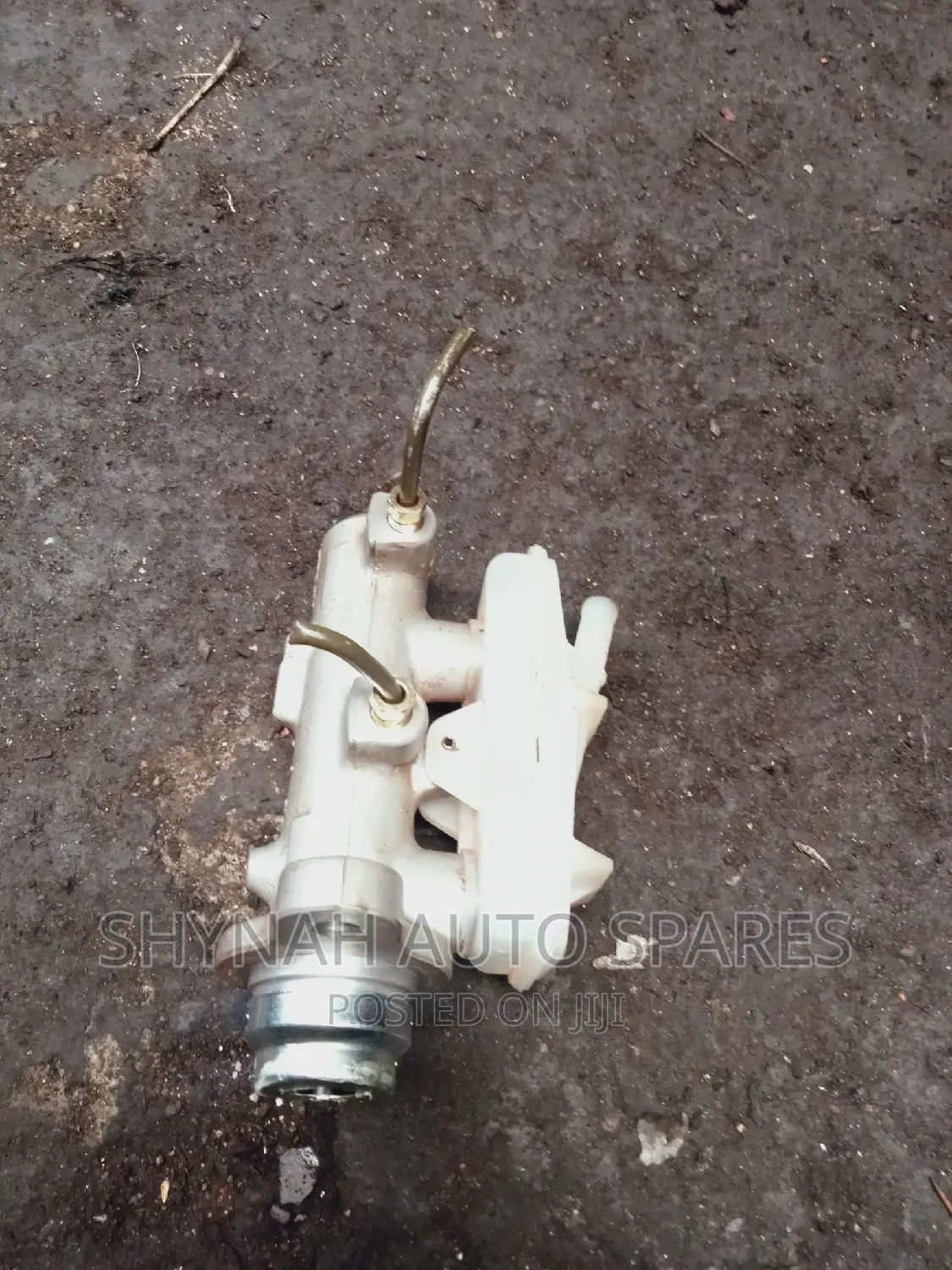 Brake Master Cylinder Nissan Nguruwe