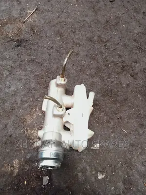 Brake Master Cylinder Nissan Nguruwe