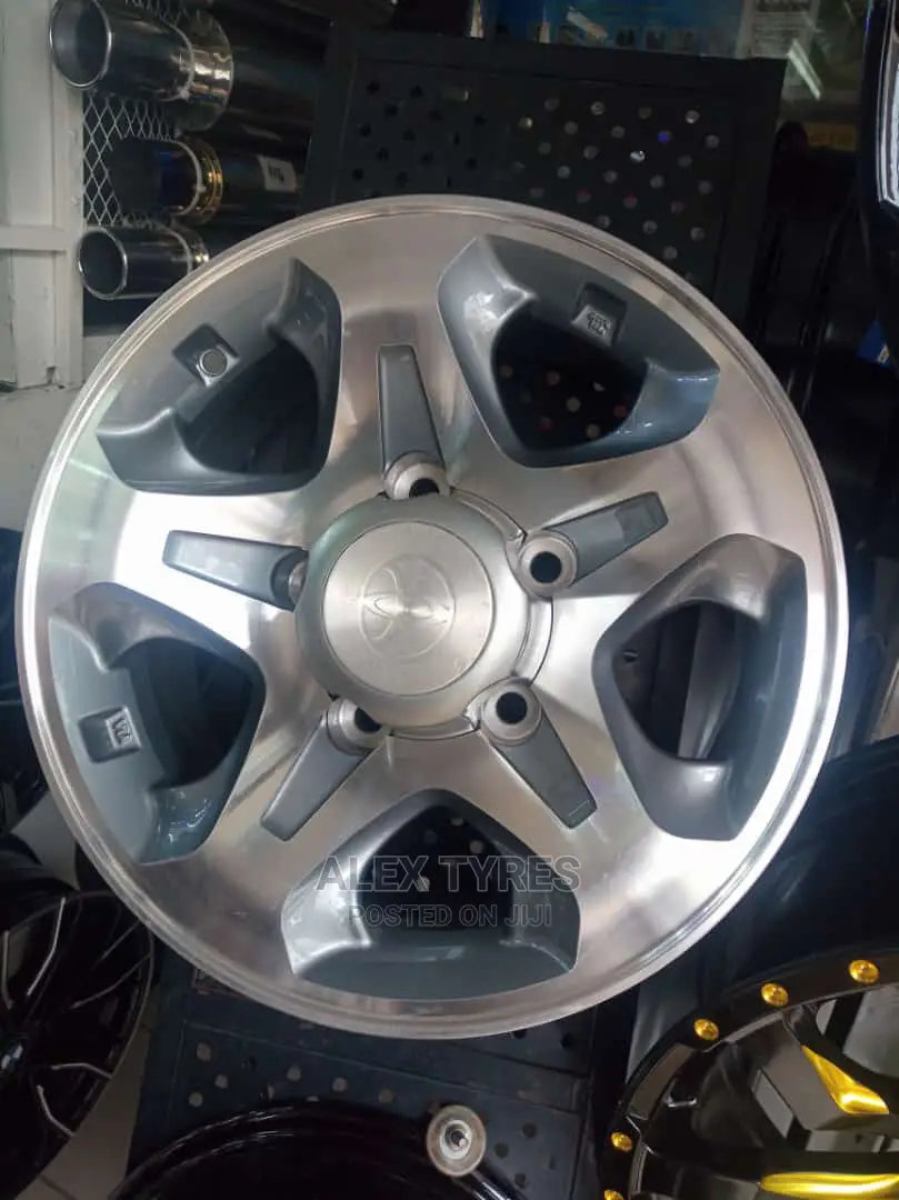 Size 16 Inch Landcruiser Original Sport Rims Set