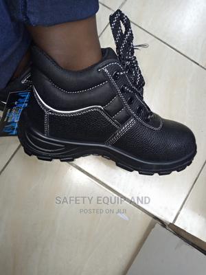 Black Safety Boots With Laces - thumbnail 2