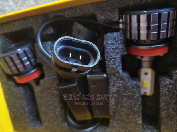 Geko Ea V20 Series Tri Color Fan Cooled Headlight Bulbs - thumbnail 11