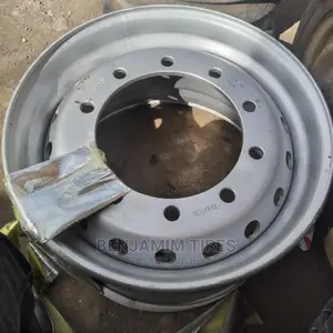 Brand New Rim for Super Single Size 22.5 Tubeles.