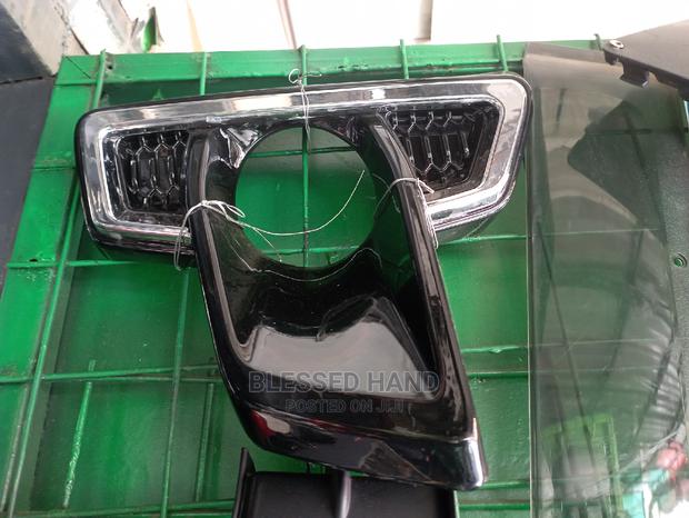 Foglamp Cover Hilux Revo 2015