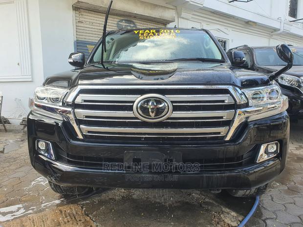 Toyota Land Cruiser Prado 2016 SV Premium Black