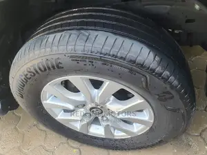 Toyota Land Cruiser Prado 2016 SV Premium Black