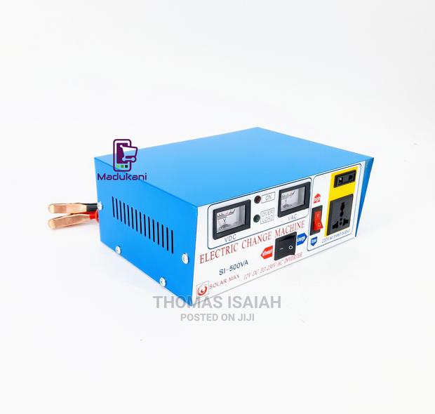 500W 12V DC to 230V AC Solar Inverter With Battery Charger F