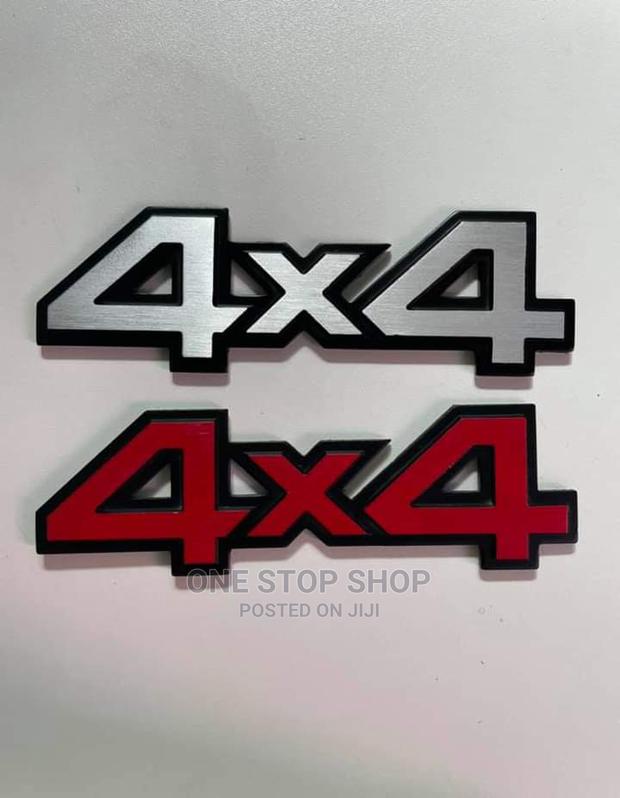 4*4 Badges