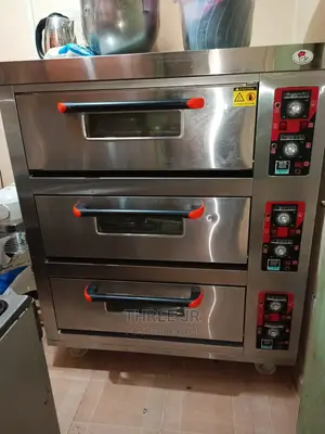 Cute Chef Commercial Oven 3ovens, 6trys