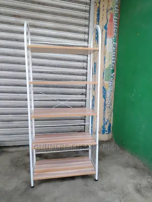 Show Rack.