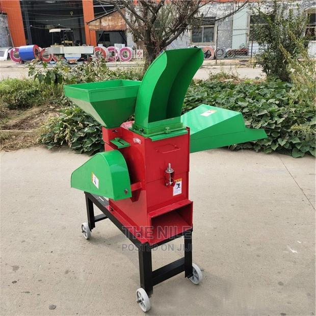 Cattle Feed Straw Shredder - main view