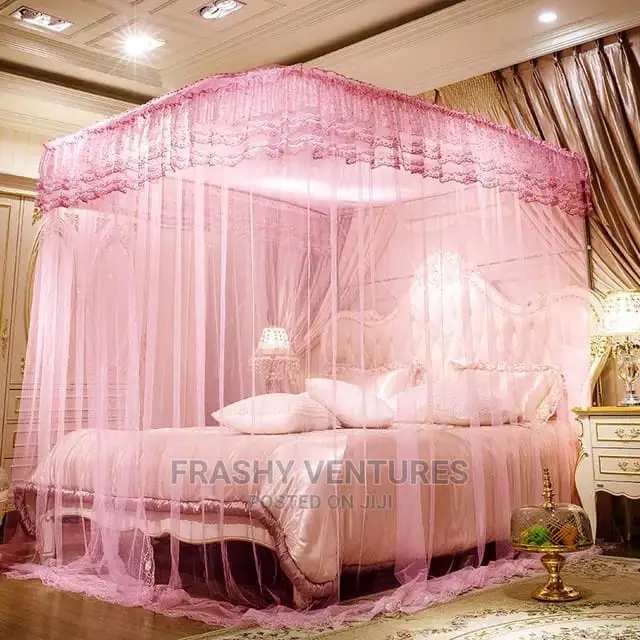 Pink Square Moisquito Net