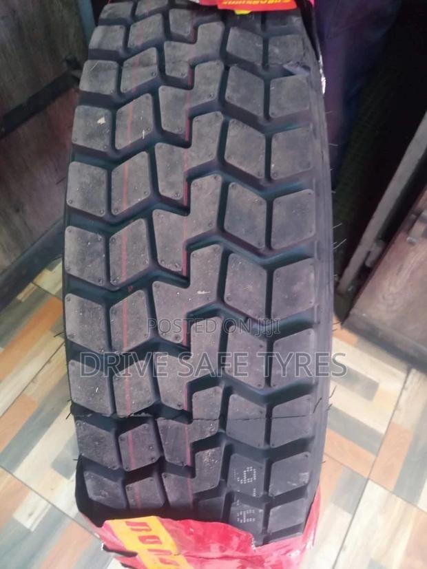 265/70 R19.5 Roadshine Tyre Diff